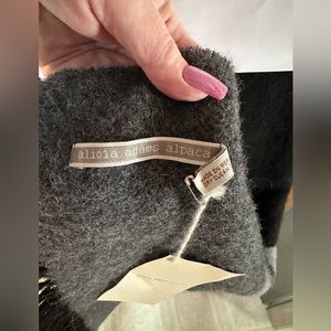 Alicia Adams Alpaca Canyon Throw 51 x 71 Charcoal Black & Grey with fringe NWT